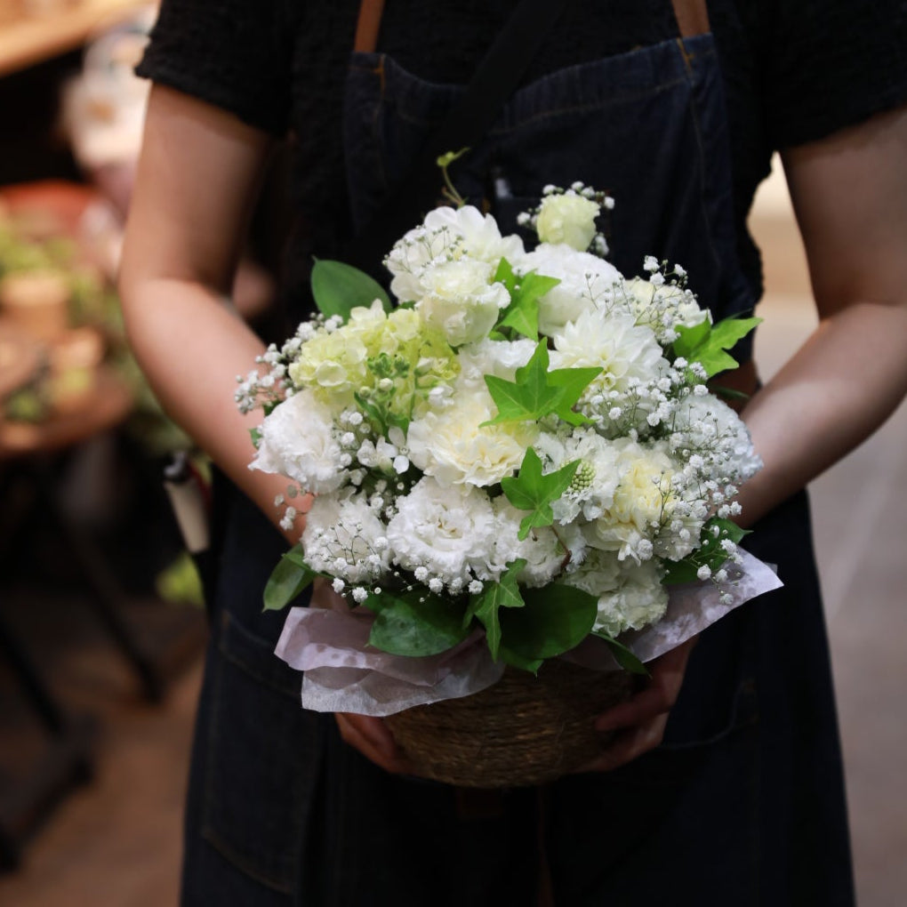 ナチュラル母の日アレンジメント(オーナー制作)5/5~5/10到着予定