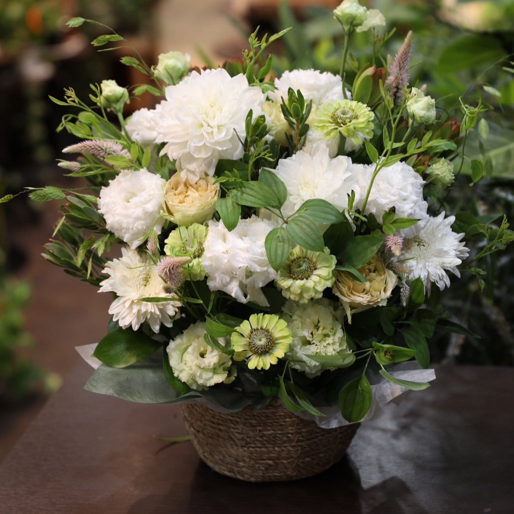 バンビーノの季節感じるアレンジメント Lサイズ