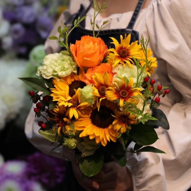 バンビーノの季節感じるブーケ Sサイズ