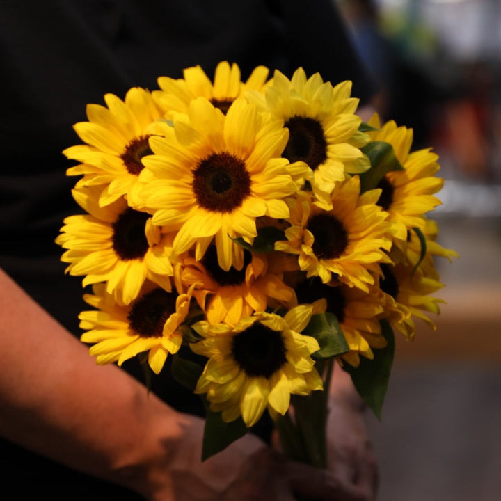 7月の誕生花と想いのギフト