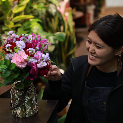 11月30日までのご予約　お花の定期便☆送料無料　１2月　２回コース(火曜)か(土曜)到着分