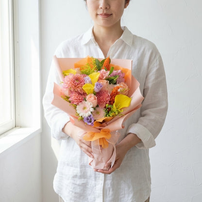 バンビーノの季節感じる花束 縦長Mサイズ