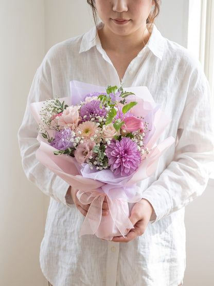 バンビーノの季節感じる花束 縦長Mサイズ