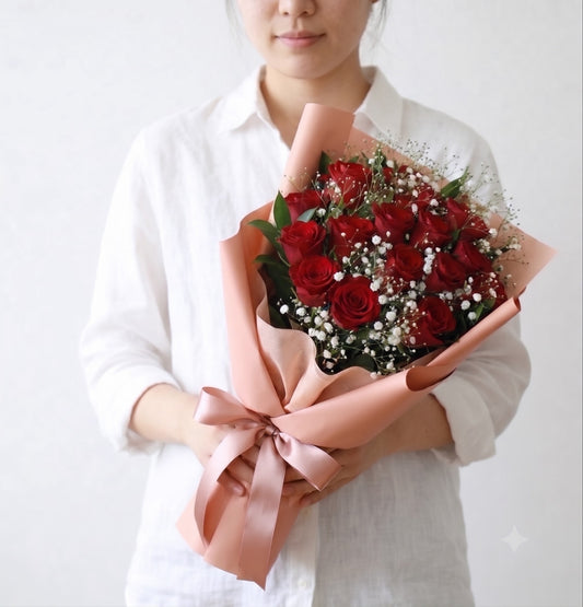 赤薔薇20本の花束　かすみ草あり